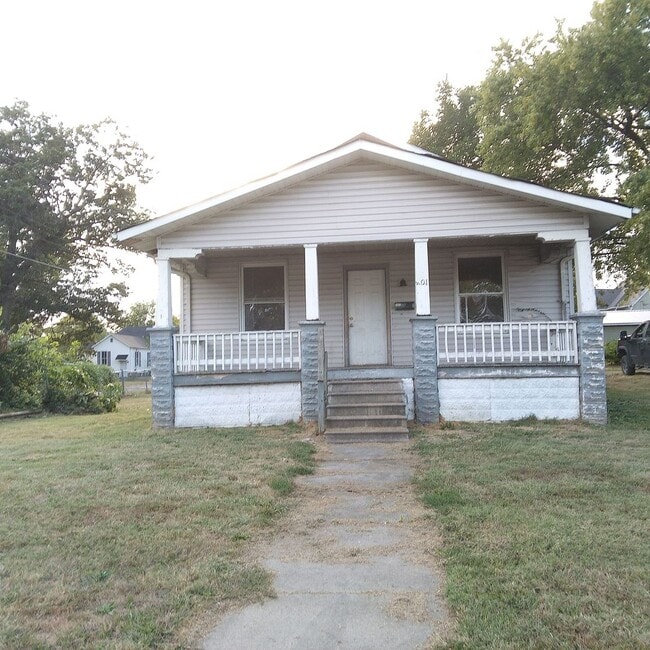 property at 401 N Washington St
