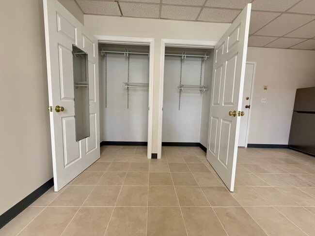 104 Adams St, Unit 8