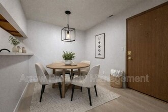 2380 N 44th St in Lincoln, NE - Building Photo - Building Photo