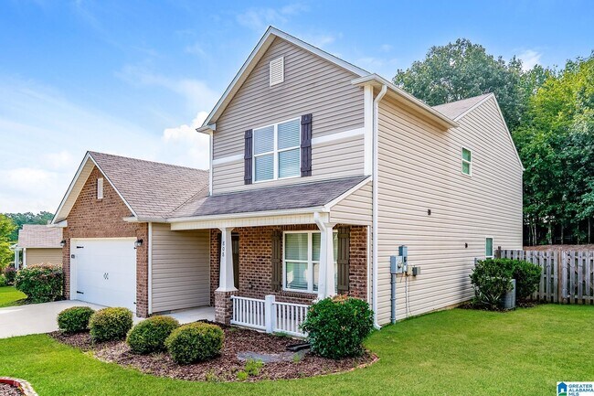 808 Huntington Trce in Chelsea, AL - Foto de edificio - Building Photo