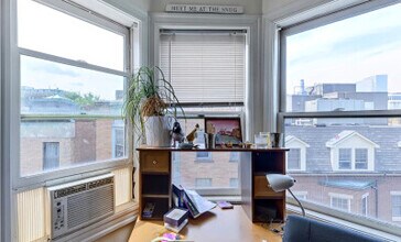 53 Joy St, Unit #4 in Boston, MA - Building Photo - Building Photo
