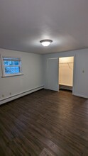 350 Lake Ave S, Unit Lower unit in Nesconset, NY - Building Photo - Building Photo