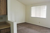Building Photo - Rosamond Apartamentos in Akron, Ohio