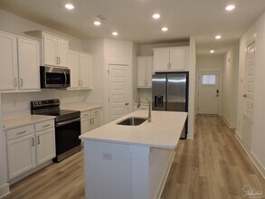 6590 Paso Fino Dr in Bellview, FL - Building Photo - Building Photo