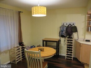 1413 Northgate Square in Reston, VA - Building Photo - Building Photo