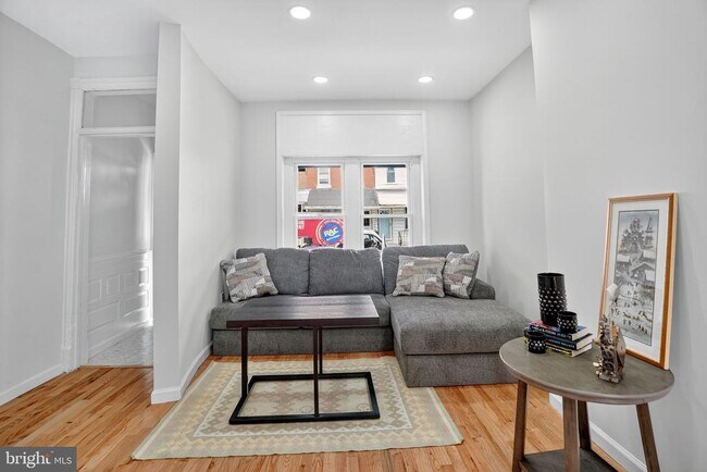 property at 4324 Otter St