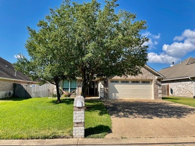 4206 Ludlow Ln in College Station, TX - Building Photo