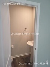 104 Makayla Dr in Williamsburg, VA - Building Photo - Building Photo
