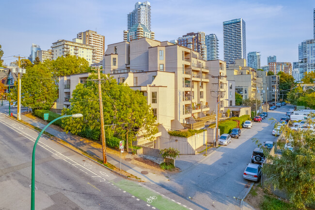 The Californian in Vancouver, BC - Building Photo - Building Photo