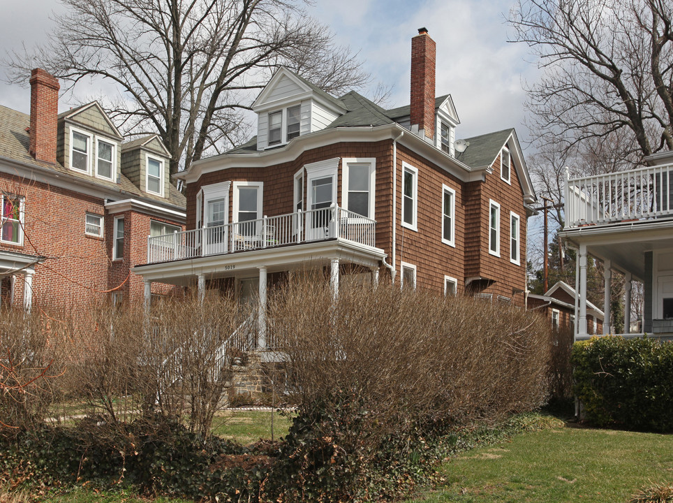 5019 Roland Ave in Baltimore, MD - Building Photo