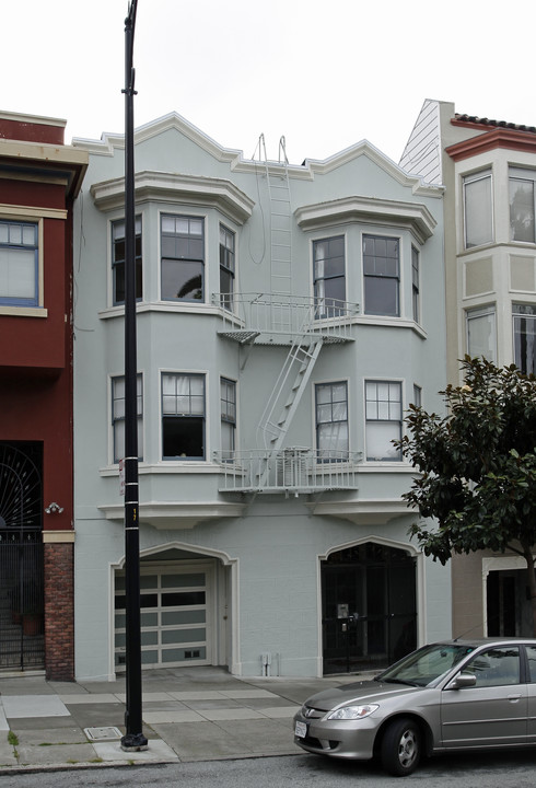 161 Dolores St in San Francisco, CA - Building Photo