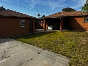 9610 Rosecrans Ave in Bellflower, CA - Building Photo - Building Photo