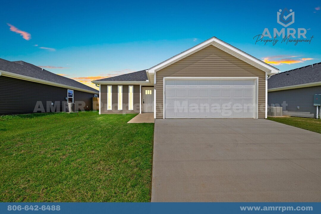 409 Honeybee Ave in Decatur, AR - Building Photo