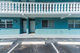 801 NE 18th Ct in Fort Lauderdale, FL - Building Photo - Building Photo