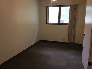 305 Sims St in Dickinson, ND - Building Photo - Building Photo