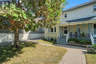 1089 N River Rd in Ottawa, ON - Building Photo - Building Photo
