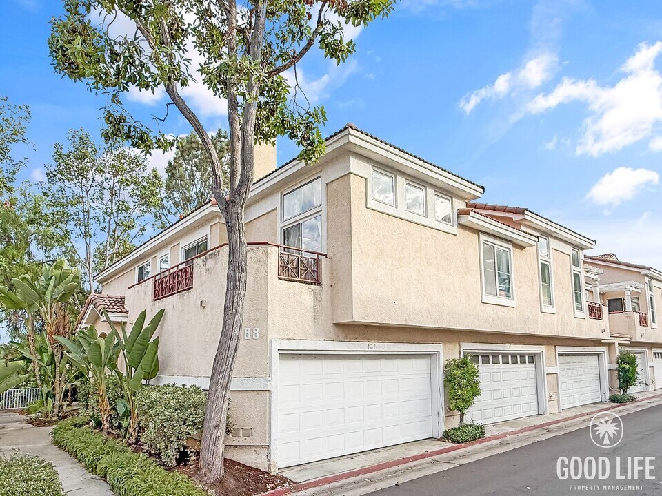 9388 Babauta Rd in San Diego, CA - Building Photo
