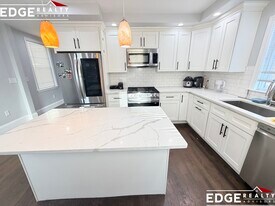 24 Tremont St in Boston, MA - Building Photo