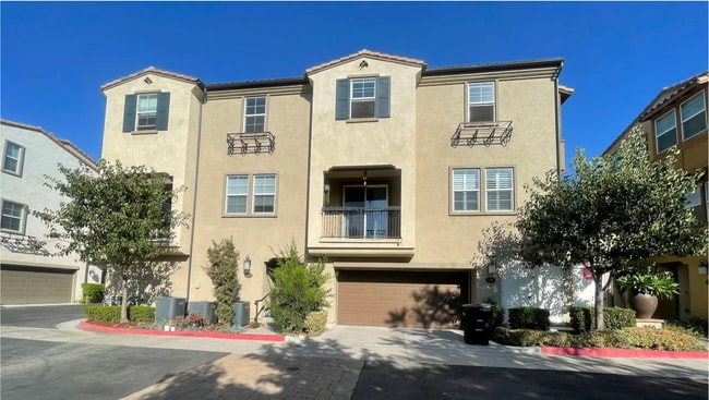 property at 812 S Gladys Ave