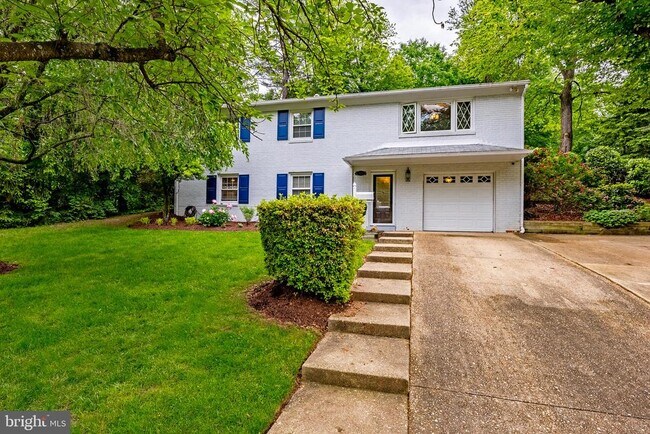 4625 Willet Dr in Annandale, VA - Building Photo - Building Photo