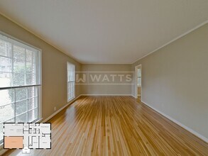 2305 Mountain Oaks Ln in Birmingham, AL - Building Photo - Building Photo