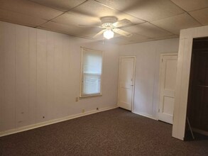 108 E Main St in Havana, IL - Building Photo - Building Photo