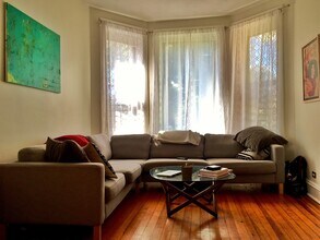 2908 W Dickens Ave in Chicago, IL - Building Photo - Building Photo