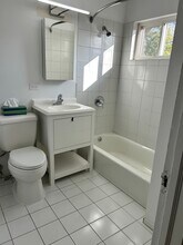 5419 N Ravenswood Ave in Chicago, IL - Building Photo - Building Photo