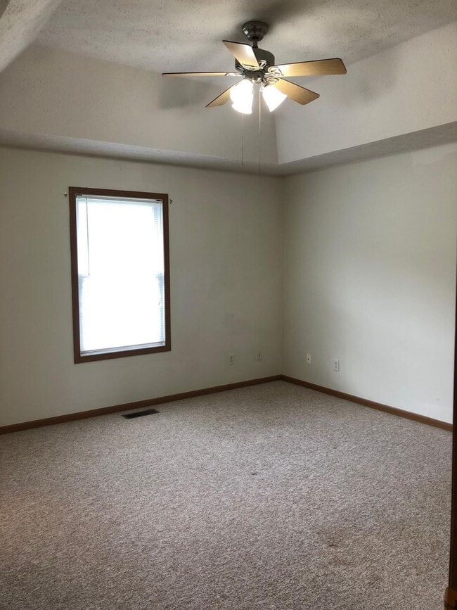 2747 Wyndham Ct in West Lafayette, IN - Building Photo - Building Photo