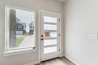 19600 Molly Dr in Edmond, OK - Building Photo - Building Photo