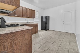 54 3rd St in Newark, NJ - Building Photo - Building Photo