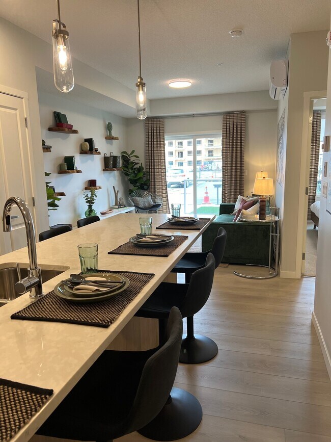 550 Belmont Heath SW in Calgary, AB - Building Photo - Building Photo