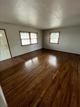 9470 Maple St in Omaha, NE - Building Photo - Building Photo