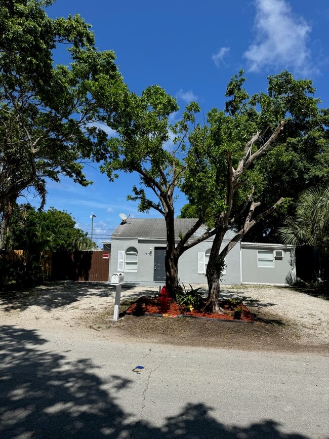property at 7870 Loomis St