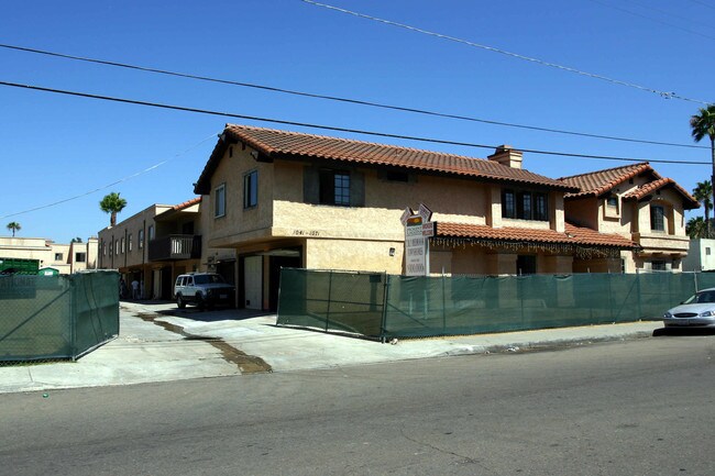 1041-1071 Estes St in El Cajon, CA - Building Photo - Building Photo