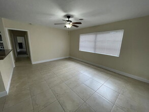 290 SW 9th St in Dania Beach, FL - Building Photo - Building Photo