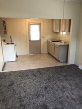 14 N Huron St, Unit 14 N Huron in Wheeling, WV - Building Photo - Building Photo