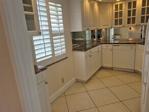 2650 S Course Dr in Pompano Beach, FL - Building Photo - Building Photo