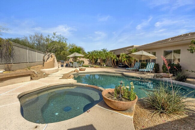 12120 E Mescal St in Scottsdale, AZ - Building Photo - Building Photo