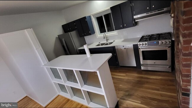 605 Twinbrook Pkwy in Rockville, MD - Building Photo - Building Photo
