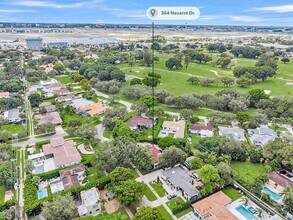 364 Navarre Dr in Miami Springs, FL - Building Photo - Building Photo