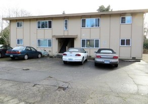 2650 Koos Bay Blvd Apartments