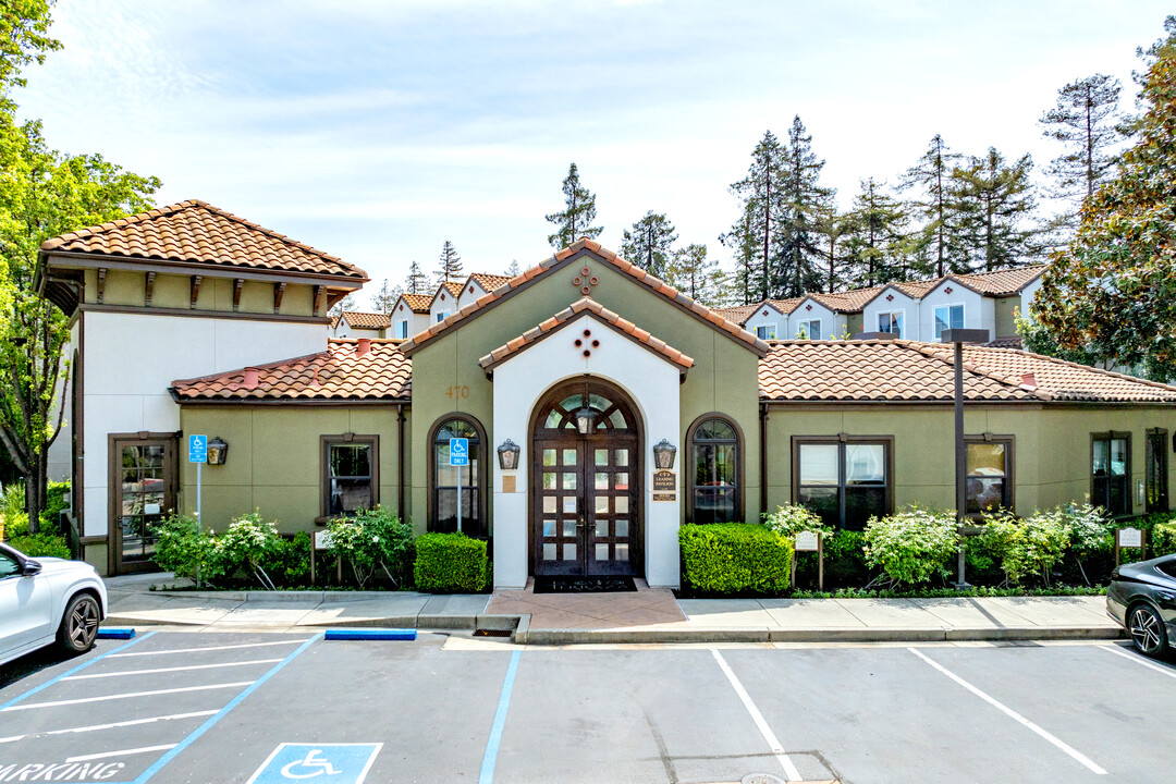 La Terraza in San Jose, CA - Building Photo