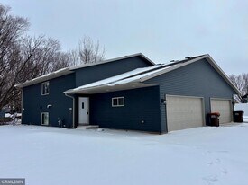 6040 S 1st St in Waverly, MN - Building Photo