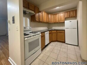 66 Homer Ave in Cambridge, MA - Building Photo - Building Photo