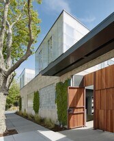 6066 Adeline St in Oakland, CA - Building Photo