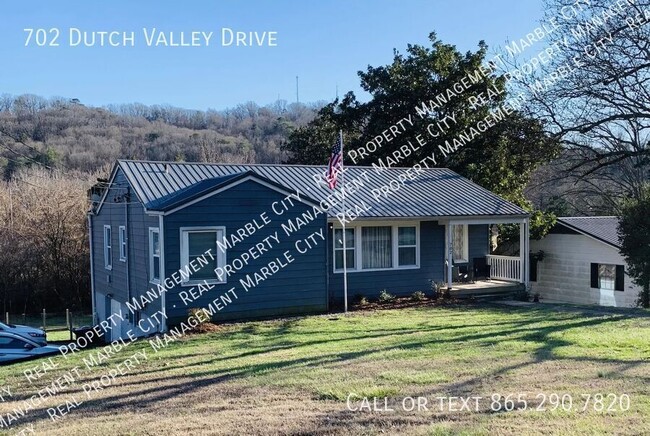 702 Dutch Valley Dr in Knoxville, TN - Building Photo - Building Photo