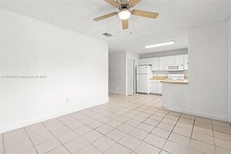 28214 SW 143rd Ct in Homestead, FL - Building Photo - Building Photo