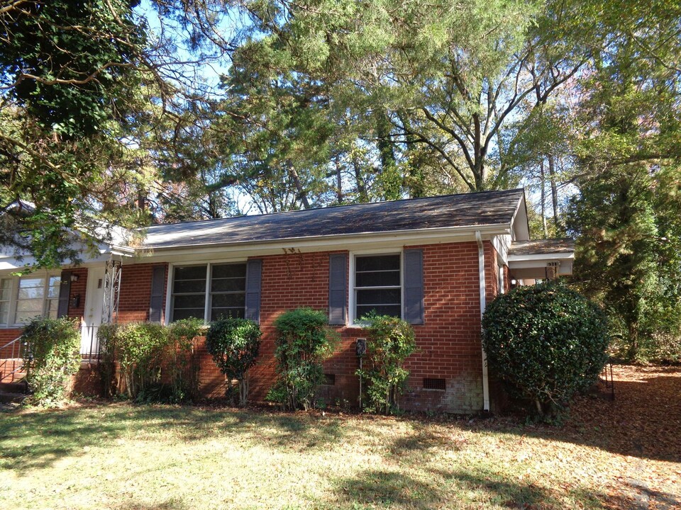 5311 Greenbrook Dr in Charlotte, NC - Building Photo