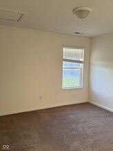 4604 Crosby Buck Dr in Indianapolis, IN - Building Photo - Building Photo